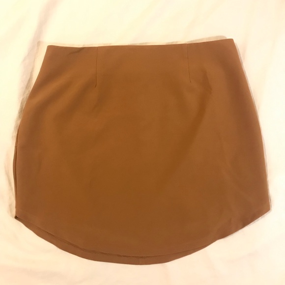 Tobi Camel Skirt - Picture 1 of 6